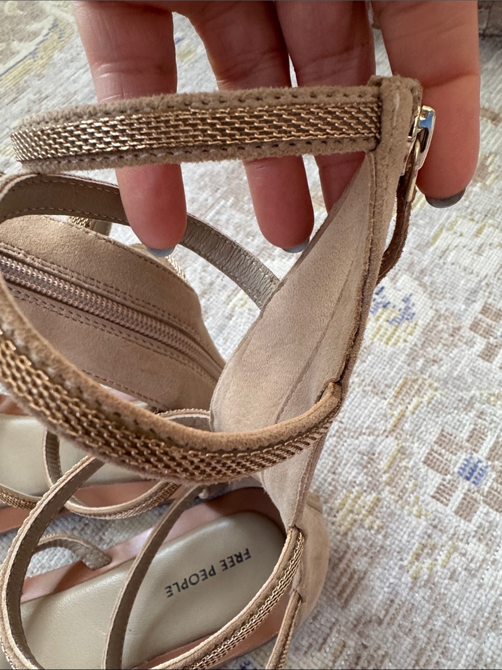 NEW Free People Theia Gladiator Neutral Gold Detail Leather Sandals 8.5 - Picture 7 of 10